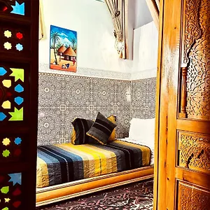 Le Petit Patrimoine De *** Fez